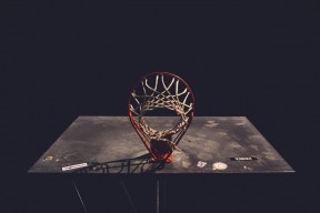 阿扎伦卡重返赛场，大比分获胜首场状态出色，FPX观众沸腾！再创辉煌时刻